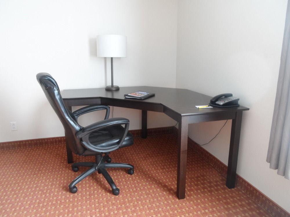Hotel Super 8 By Wyndham Quebec City