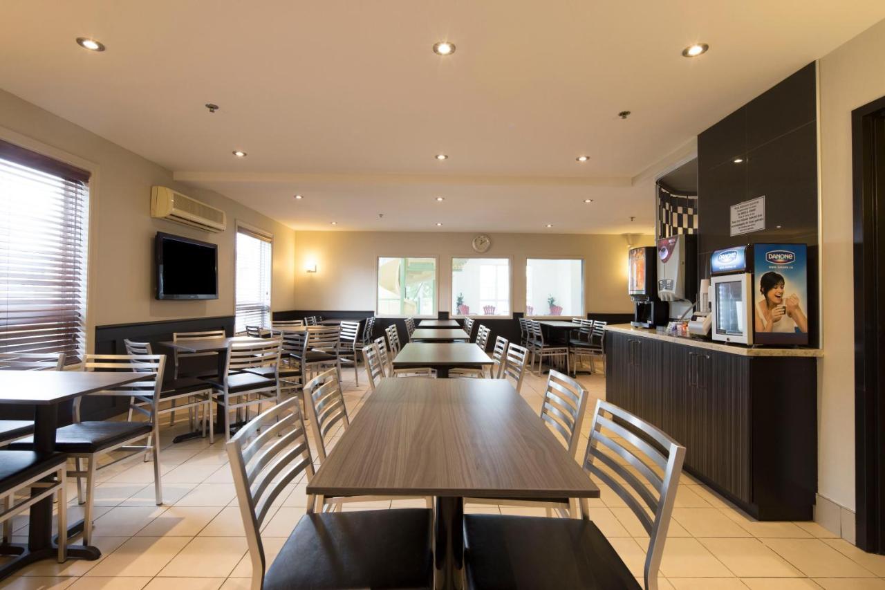 Hotel Super 8 By Wyndham 3*