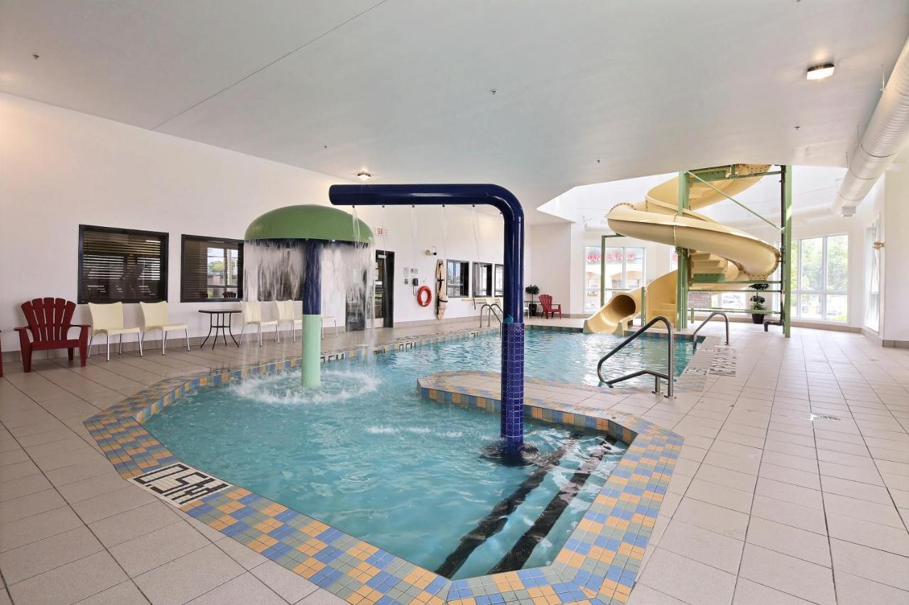 Super 8 By Wyndham Hotel 3*