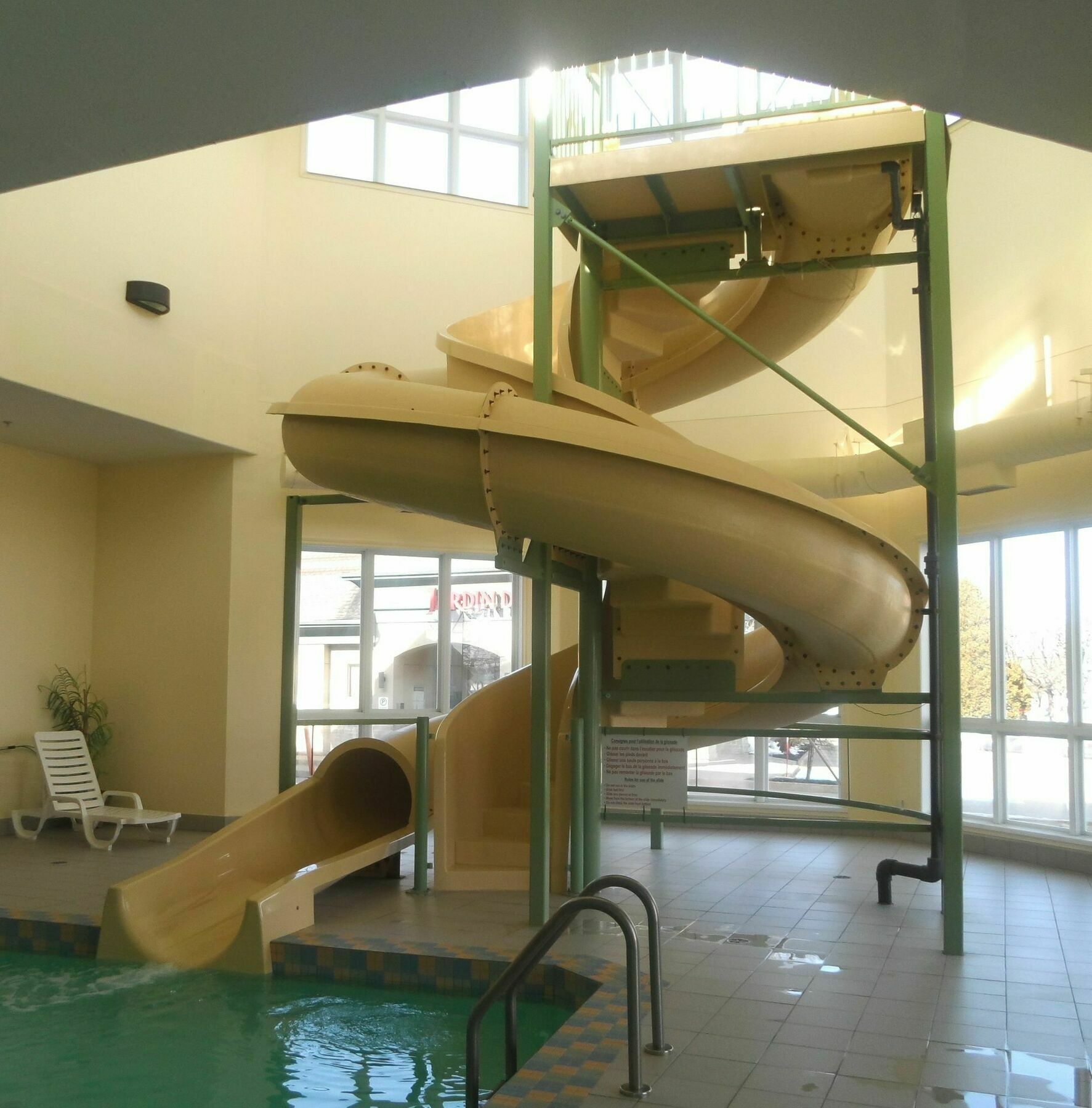 Super 8 By Wyndham 3*